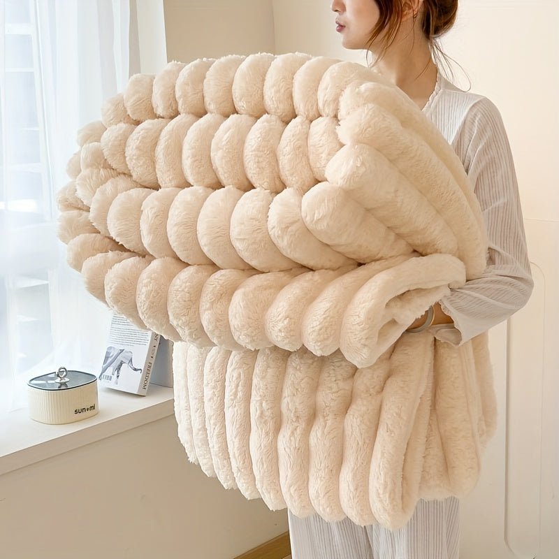 Luxurious Faux Fur Throw Blanket